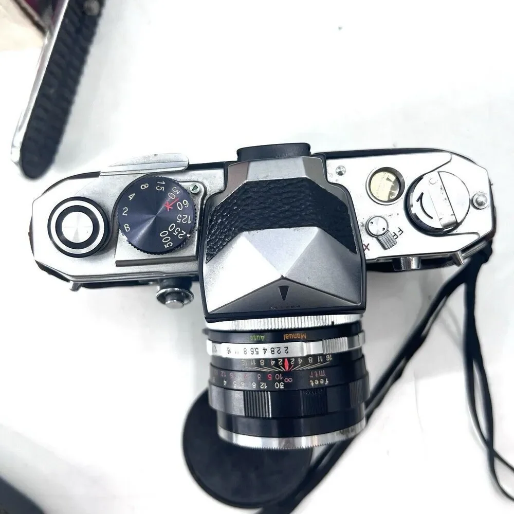 Vintage LOT Petri Flex V 35mm SLR Film Camera Extra Lens Flash Accessories Case